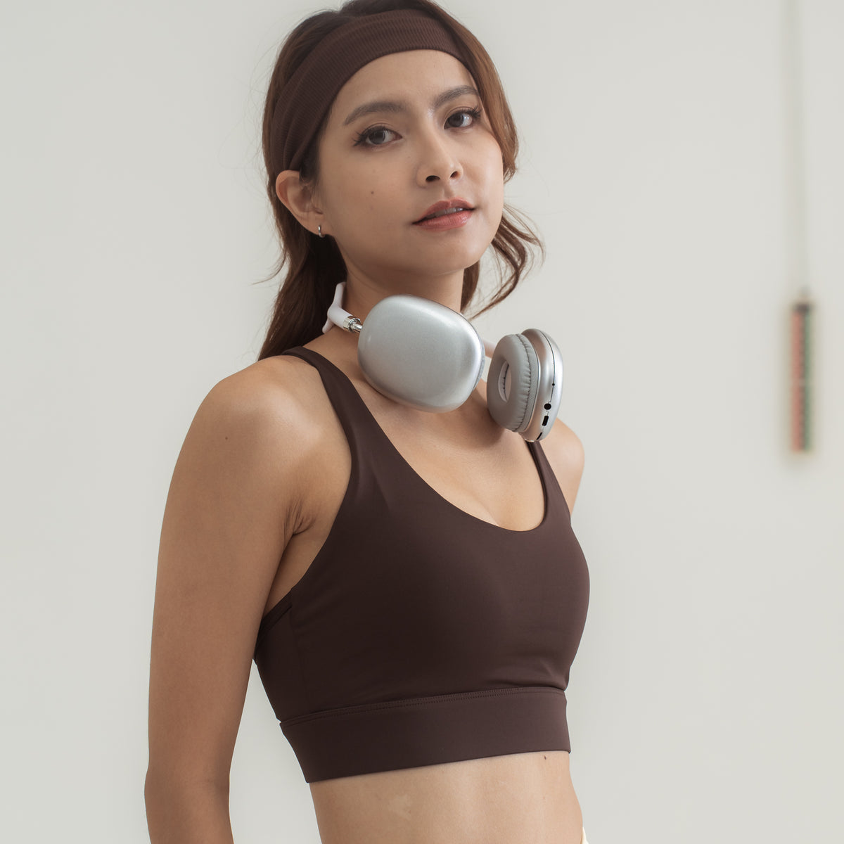 Omn Studio 細肩背部帶網紗交叉美 Bra Top